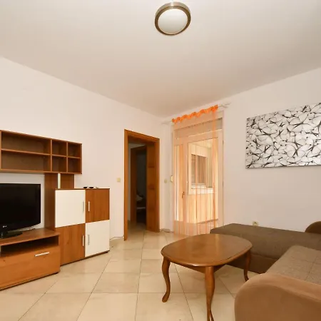 Appartement Davor-3 Ugljan